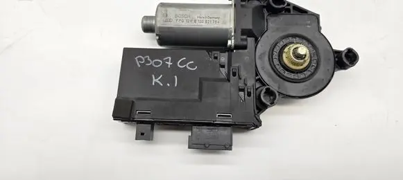 Peugeot 307 CC Front door window regulator motor 9651734880