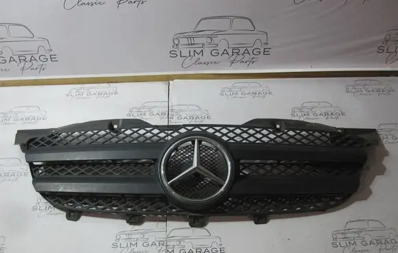 Mercedes-Benz Sprinter W906 Front bumper upper radiator grill A9068800385