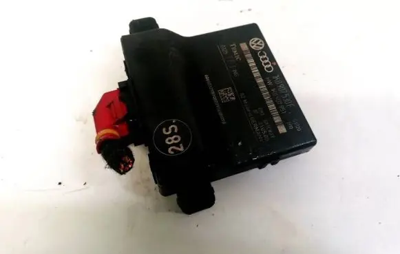Volkswagen Golf Plus Other control units/modules 1K0907530F 1K0907951
