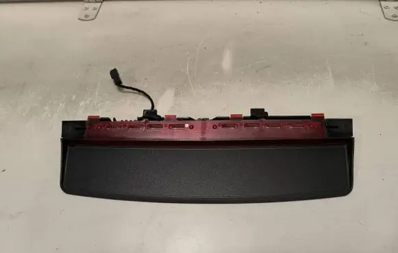 BMW 7 F01 F02 F03 F04 Third/center stoplight 7182211 7187221
