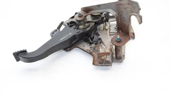 Chrysler 300 - 300C Hand brake release handle PP050427036