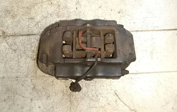 Audi Q7 4L Rear brake caliper