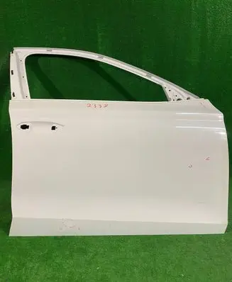 Skoda Octavia Mk4 Front door