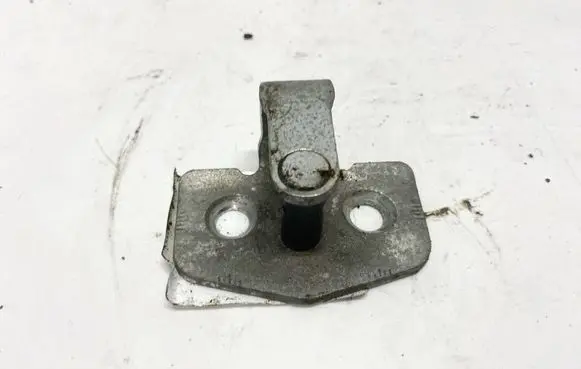 Opel Zafira B Rear door lock loop/hook striker 6508