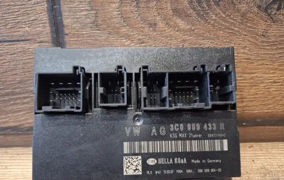 Volkswagen PASSAT B6 Comfort/convenience module 3C0959433R 5DK00906420 S0472H042