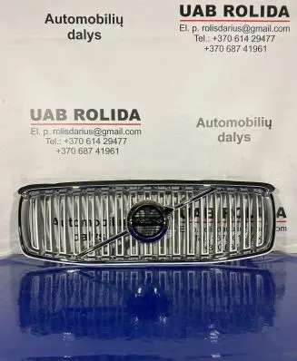 Volvo XC90 Front bumper upper radiator grill