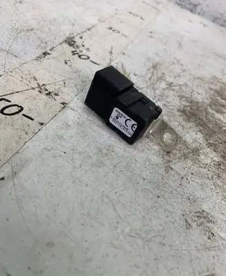 Renault Clio V Other relay 283633384