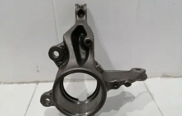 Renault Wind Stub axle 