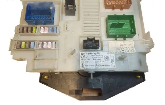 Ford Galaxy Central body control module BG9T14A073BH LTQF01125TP 116RA000084