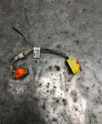 Audi A4 S4 B7 8E 8H Airbag squib ring wiring 4E0971589BBILI 4E0971589B
