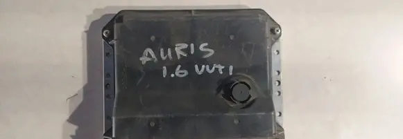 Toyota Auris 150 Engine control unit/module 8966102E51