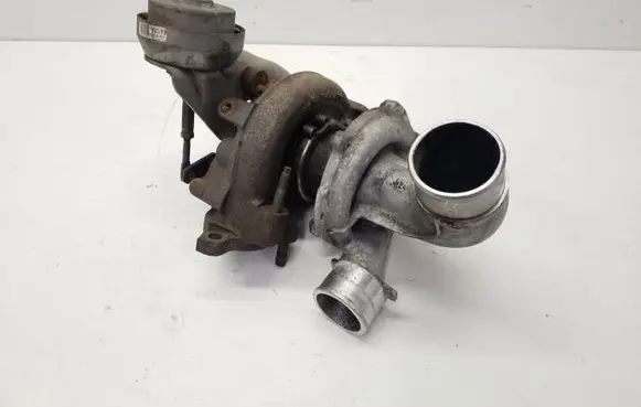 Toyota Avensis T270 Turbo 172010R070