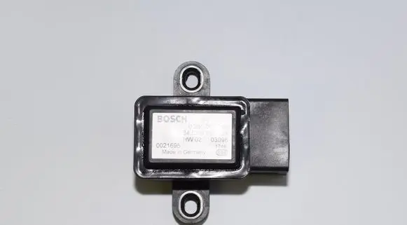 BMW 5 E39 ESP acceleration yaw rate sensor 0265005248 6753694