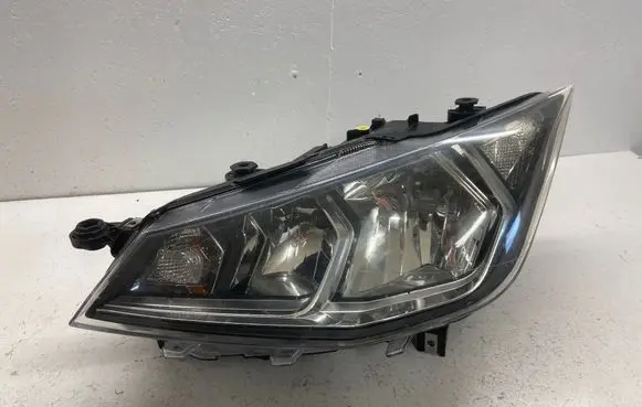 Seat Ibiza V (KJ) Headlight/headlamp