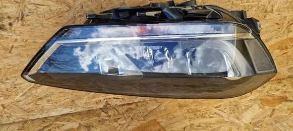 Volkswagen Golf VII Headlight/headlamp LPR069