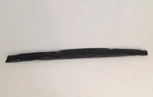 Chrysler Pacifica Wiper trim 68228473AB