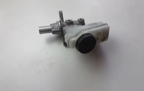 Infiniti M Y51 Master brake cylinder D60101MB0A