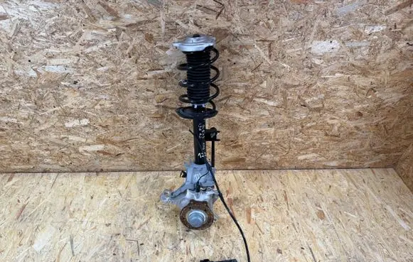 Mercedes-Benz GLA H247 Front shock absorber/damper A2473206401 A2473320200