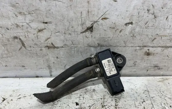 Peugeot 508 Exhaust gas pressure sensor 9662143180