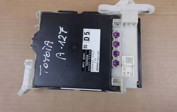 Toyota Prius (XW50) Comfort/convenience module 8922147450 8273047530C