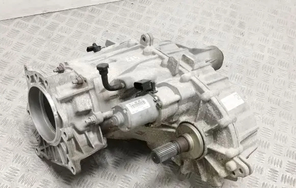 Dodge RAM Gearbox transfer box case 68250775AC