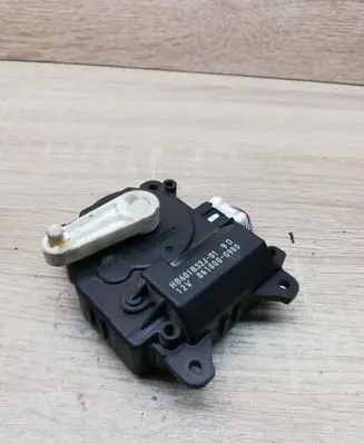 Mazda 5 Air flap motor/actuator HB601B32J 8610000980