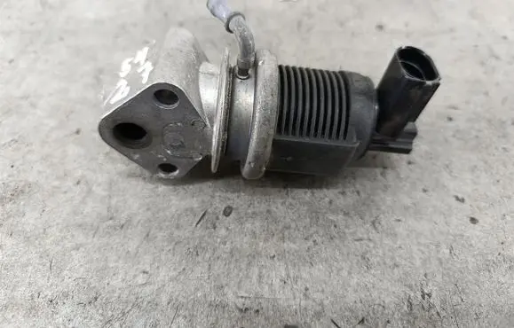 Volkswagen Golf Plus EGR valve 728248170
