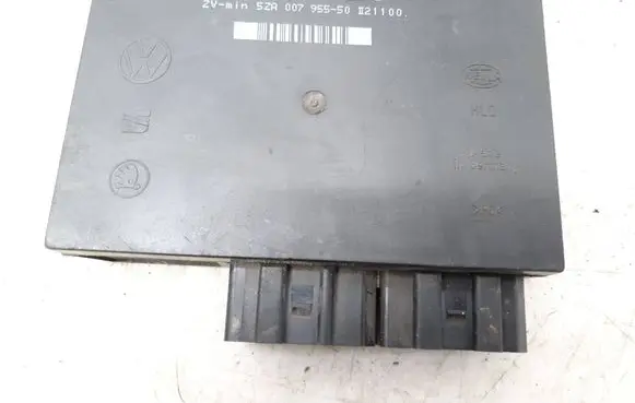 Volkswagen Golf IV Comfort/convenience module 1C0962258J 5ZA00795550 E21100