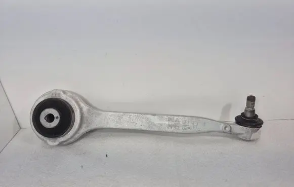 Mercedes-Benz C W204 Front lower control arm/wishbone 