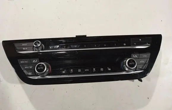 BMW 5 G30 G31 Climate control unit 7947869 C7947869 11419110