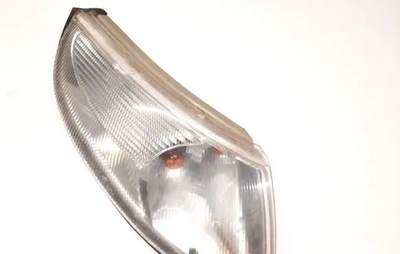 Saab 9-5 Front indicator light