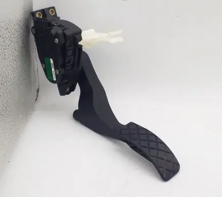 Volkswagen Golf IV Accelerator throttle pedal 6PV00802601