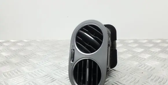 Volkswagen Tiguan Dashboard side air vent grill/cover trim 5M0819710 5N0819704A