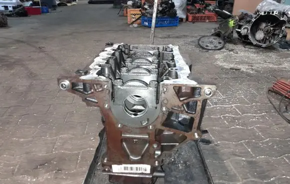 Volkswagen Golf VI Engine block CAY117723 CAY
