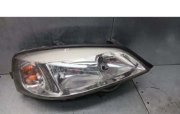 Opel Astra G Front reflector 