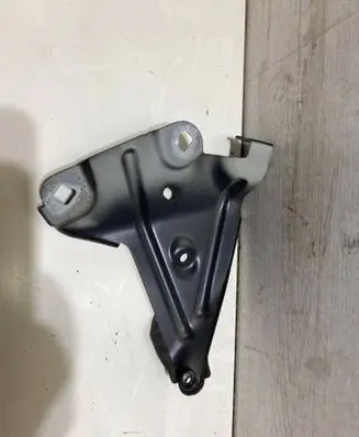 BMW X1 F48 F49 Fender mounting bracket 7351515
