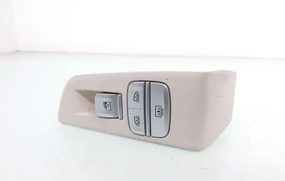 BMW 7 G11 G12 Electric window control switch 9482504