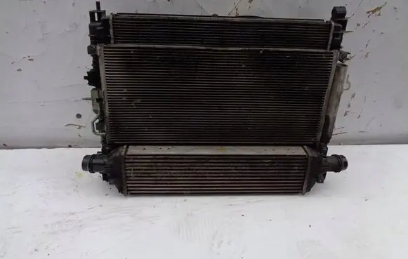 Opel Mokka Radiator set CHODNICA