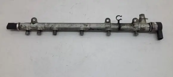 Mercedes-Benz E W211 Fuel main line pipe A6120700195