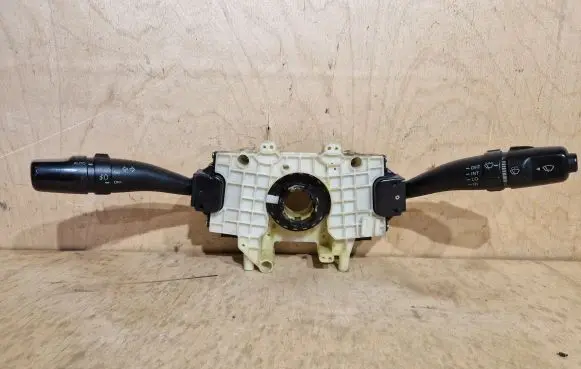 Hyundai XG Wiper turn signal indicator stalk/switch 9340039501