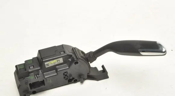 Citroen C4 Grand Picasso Gear shift switch/knob 96811352XT