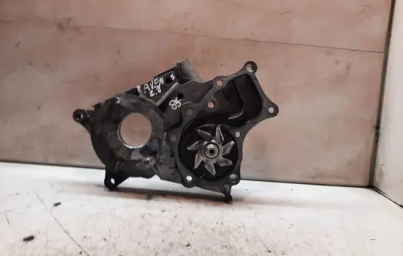 Toyota Avensis T250 Water pump