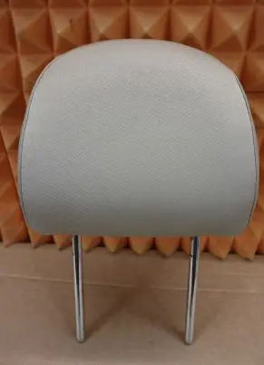 Ford Edge II Front seat headrest 