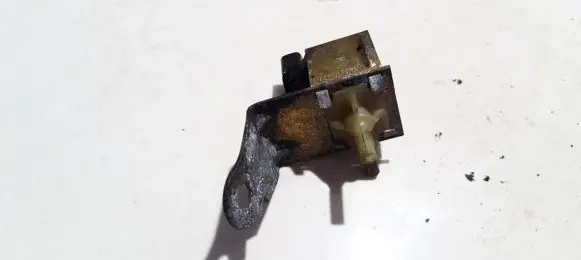 Audi A6 S6 C4 4A Turbo solenoid valve 437906283A