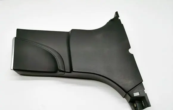 Tesla Model S (B) pillar trim (bottom) 1020770-00-C