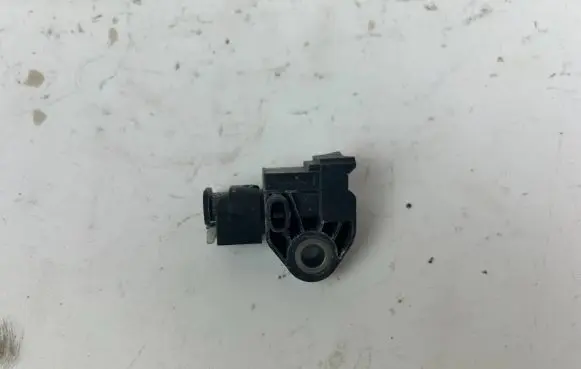 Mercedes-Benz GLE W167 Airbag deployment crash/impact sensor A2139051300 869108 97S9S75SZ0