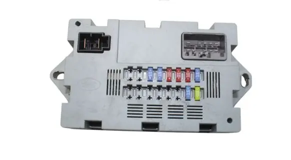 Land Rover Discovery 4 - LR4 Fuse module EH2214Q073AA