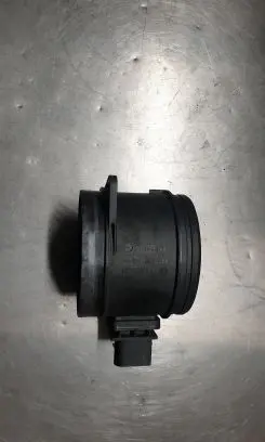 BMW 5 E60 E61 Mass air flow meter 780541501 0281002936 21962366