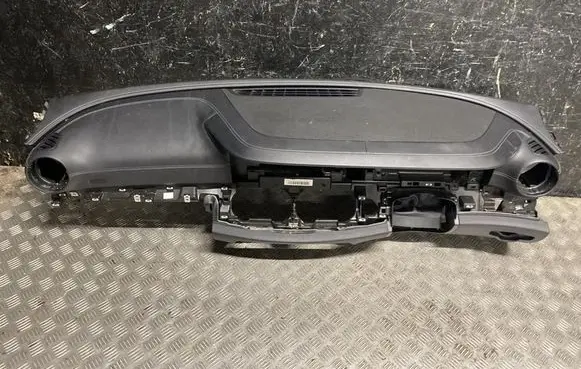 Mercedes-Benz E W238 Dashboard A2136809904