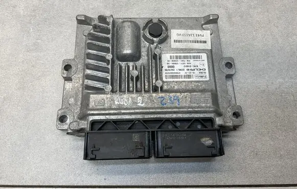 Ford Kuga II Engine control unit/module DS7112B684XB
